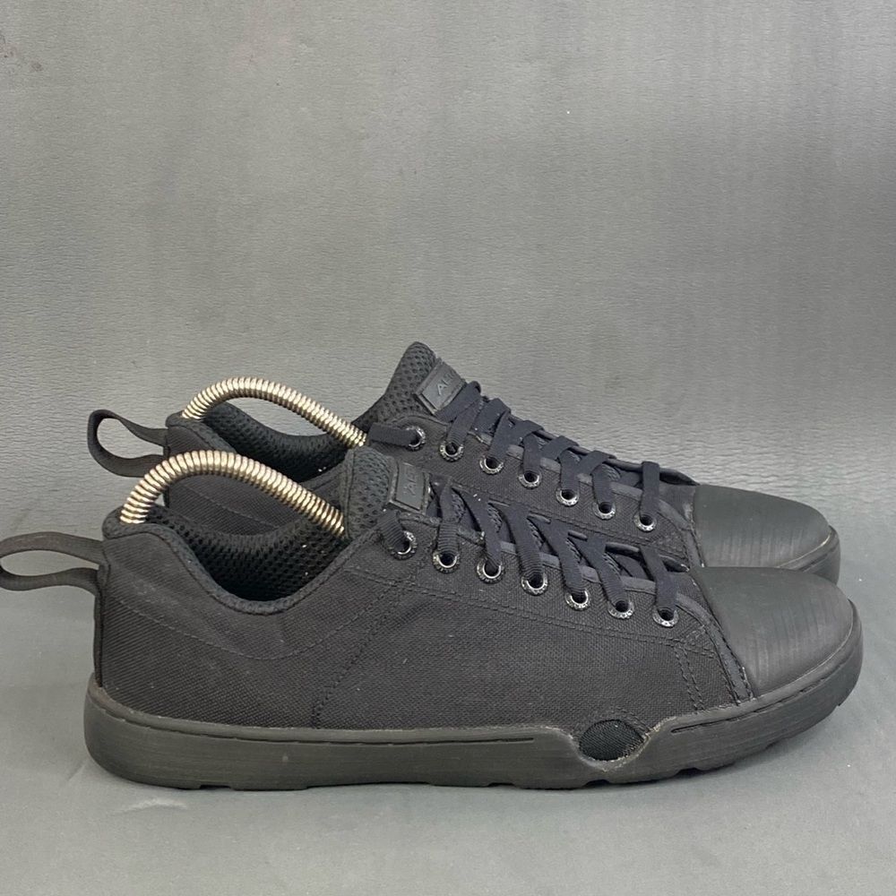Altama Urban Assault Low sneaker Boot Shoes mens size 9